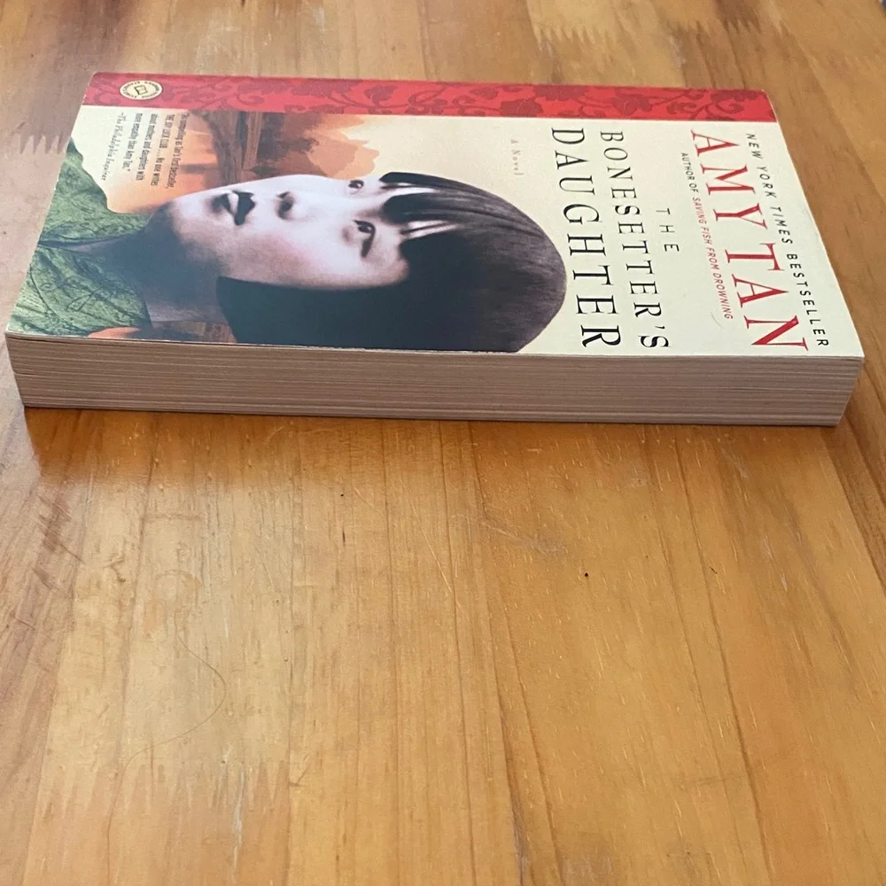 The Bonesetter's Daughter by Amy Tan Paperback Book